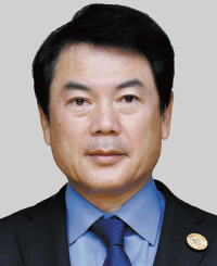 長谷川委員長